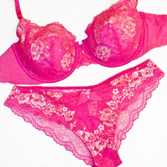 36C, M NWT Victoria's Secret Desire Set Unlined Demi Bra, Cheekini Bikini Panty - Picture 1 of 3